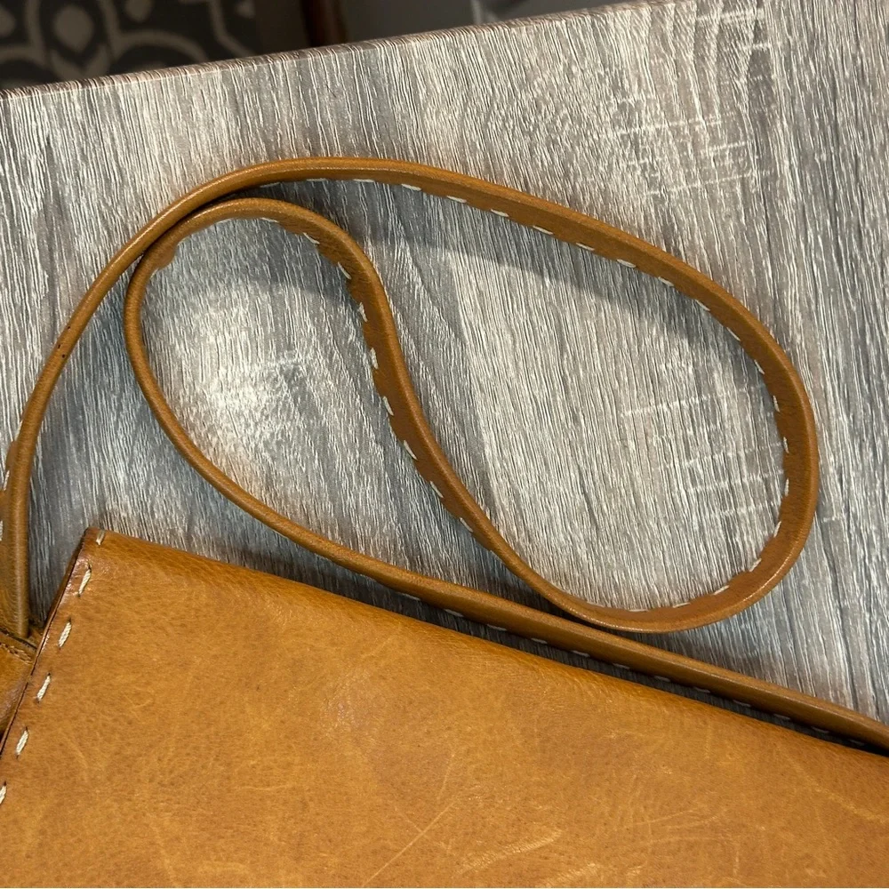 ADRIENNE VITTADINI Brown  Leather Saddle Shoulder Bag‎ Vintage
